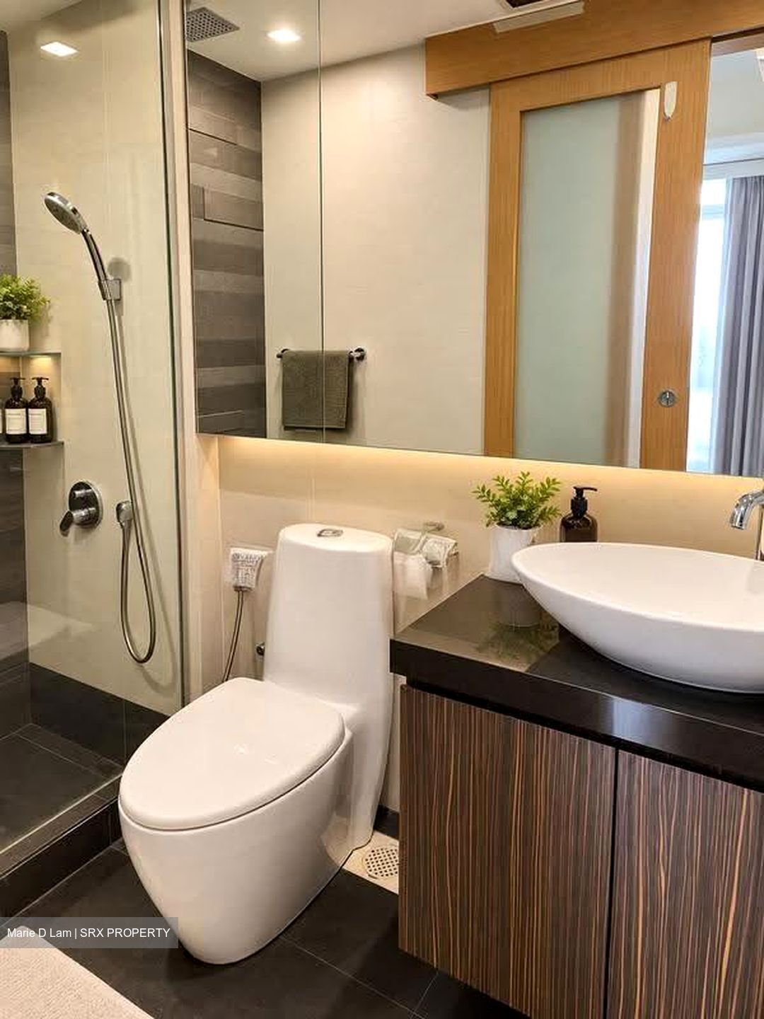 Icon (D2), Apartment #623162111